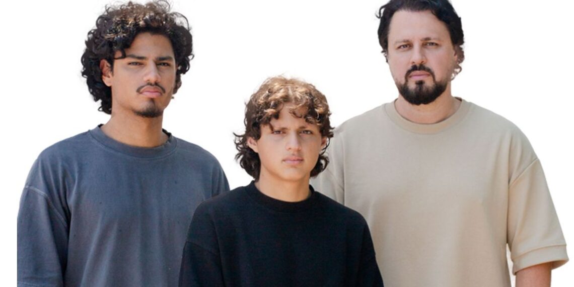 O Ministério Cultura do Céu (Kaleb, Josh, Davi Fernandes) lança “Beija-me com Tua Glória”